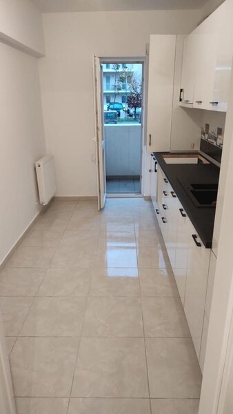 Berceni, drumul Dealul Bradului (Grand Kristal)